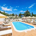 Medena-3 By Interhome Lägenhet