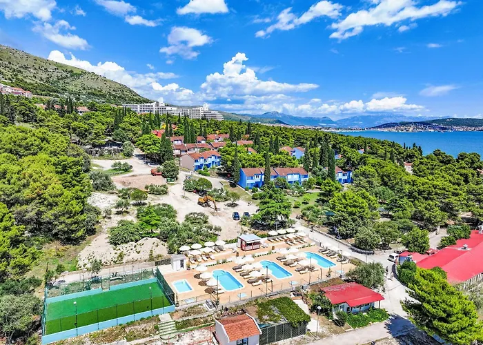 Medena-3 By Interhome * Трогир