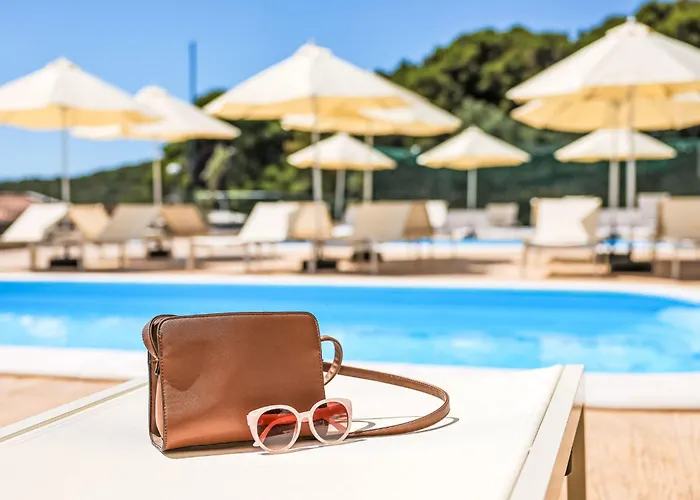 Medena-3 By Interhome * Трогир